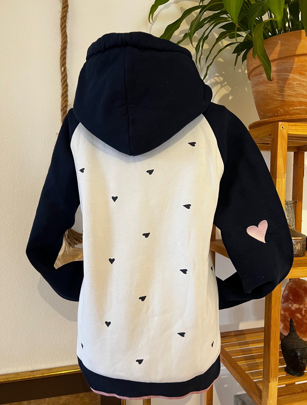 süßer Hoodie von FemiStories
