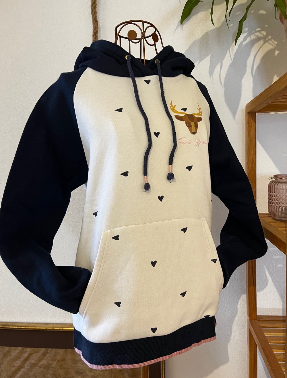 süßer Hoodie von FemiStories