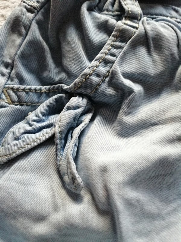Hellblaue Shorts von eat ants - Gr. 110 