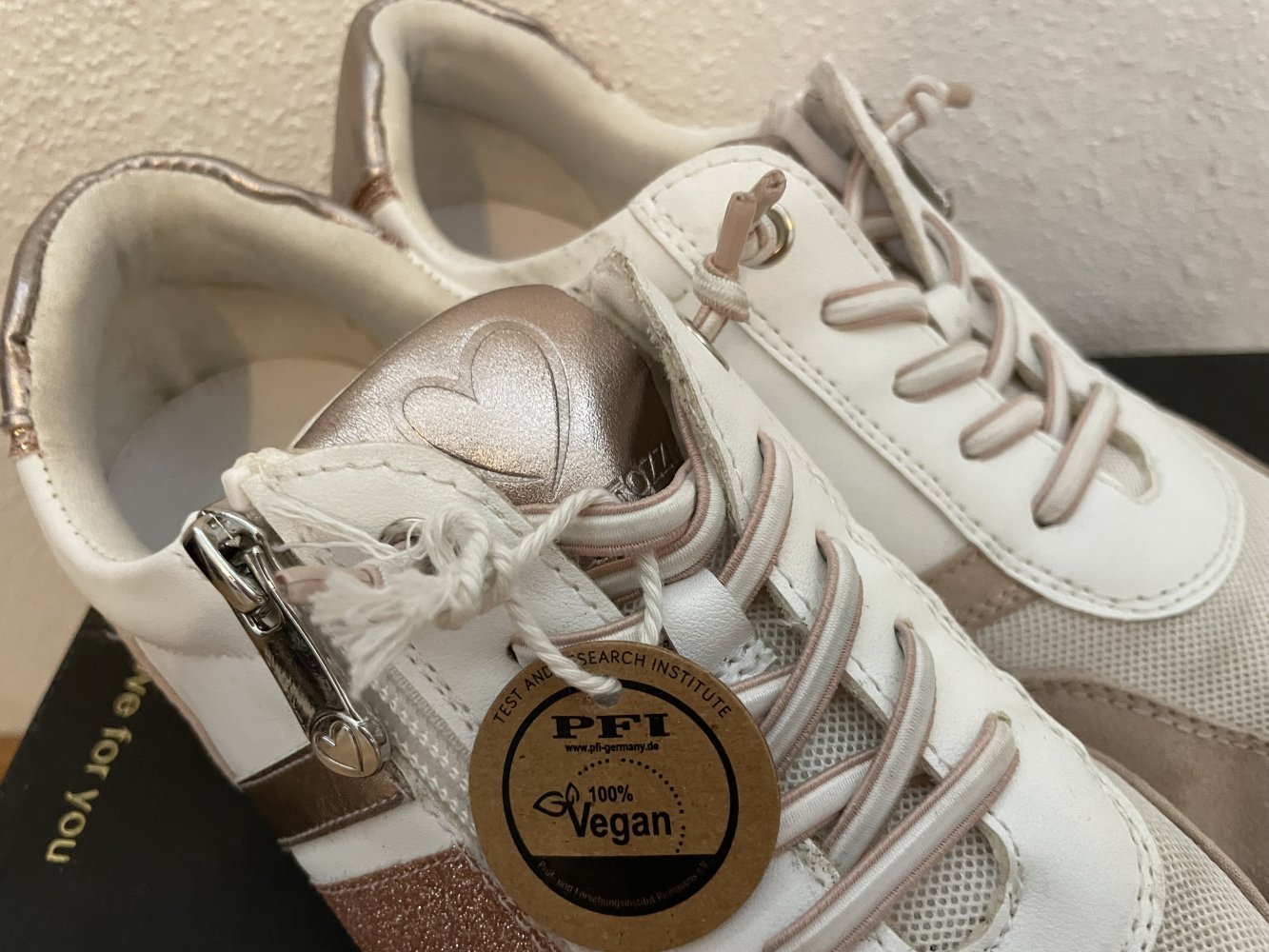 Rosa glitzernde Sneaker 39 Marco Tozzi