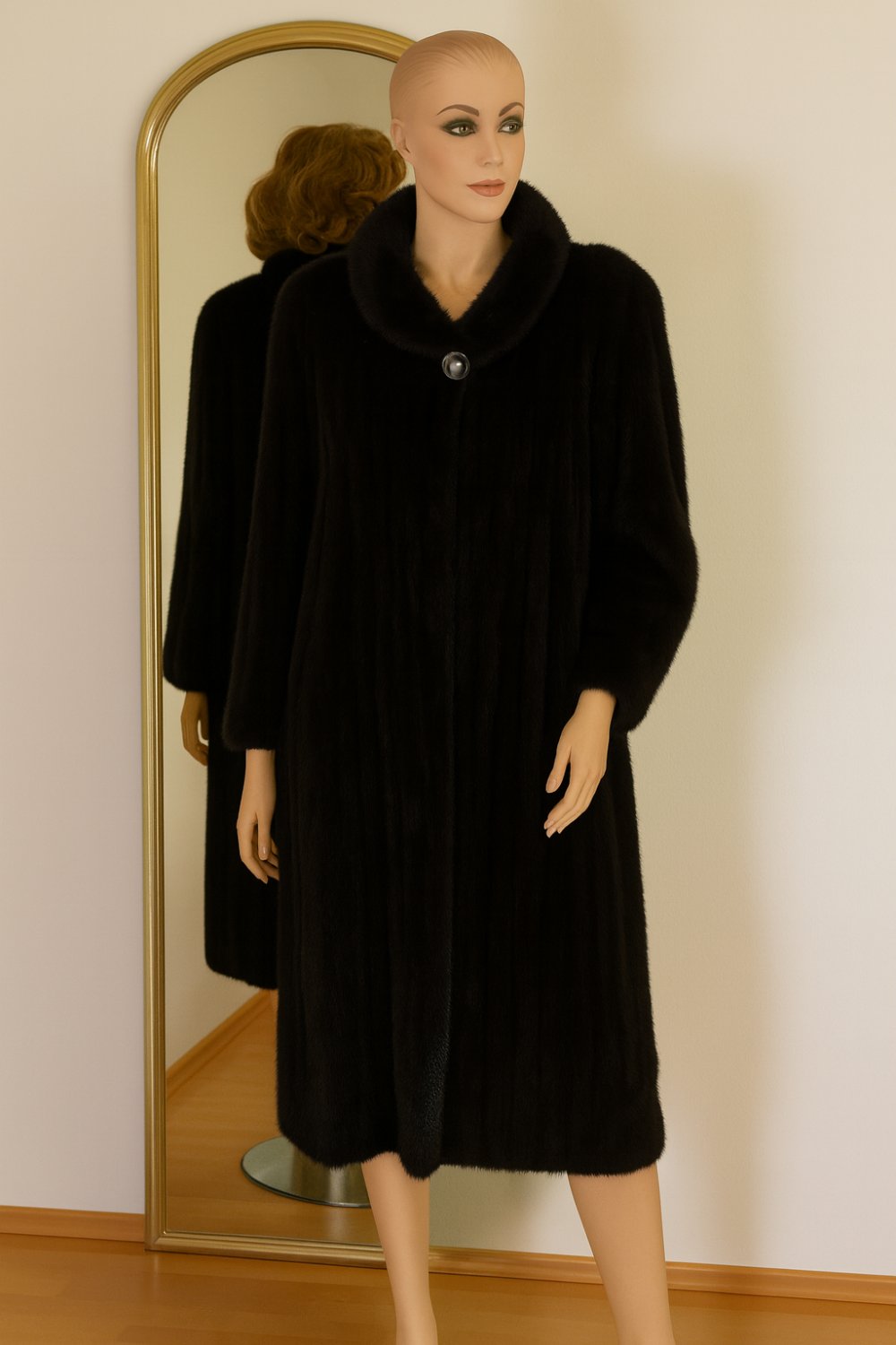 Langer Pelzmantel Canada Matjestic Mink 