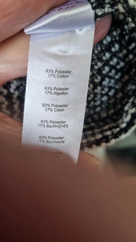 schwarz/weißer Oversize-Longpulli Größe L