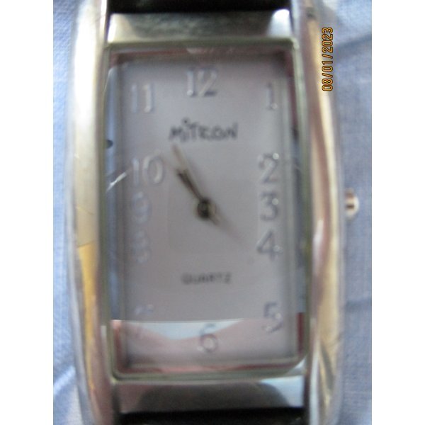 Armbanduhr von Mitron