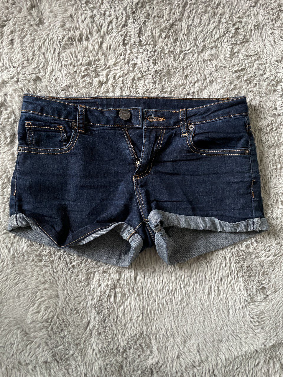 ungetragene Hotpants