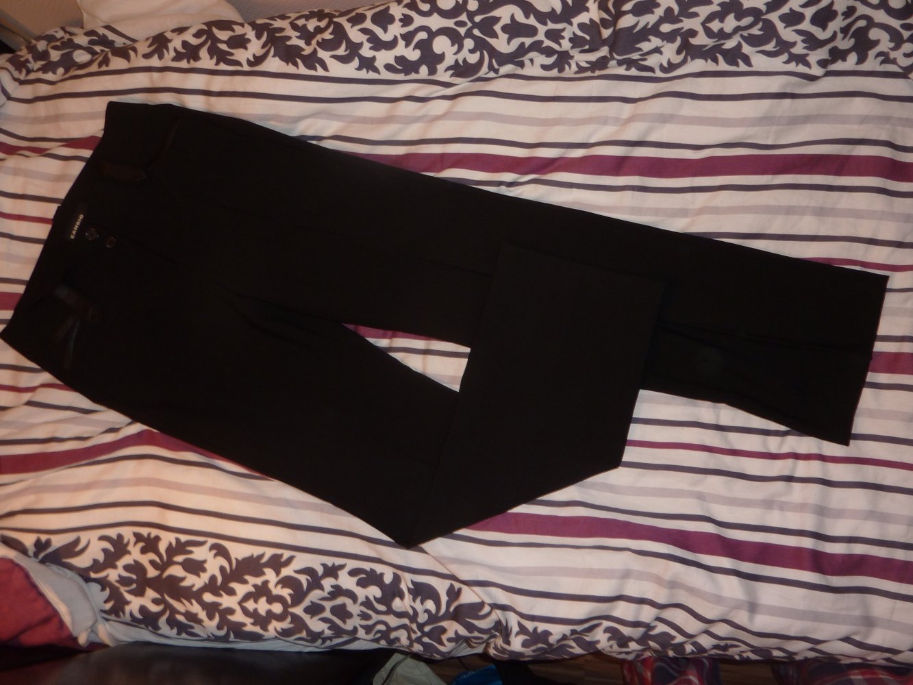 NEU Damen Cambio Hose 38 schwarz Anzughose 100% Wolle Wollhose
