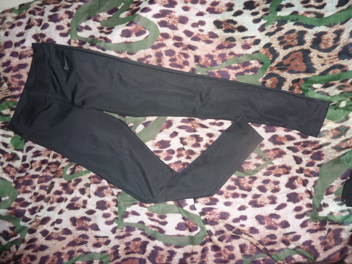NIKE S 336 38 schwarz Sporthose Fitrnesshose Leggings Sportleggings Trainingshose Jogginghose Tights