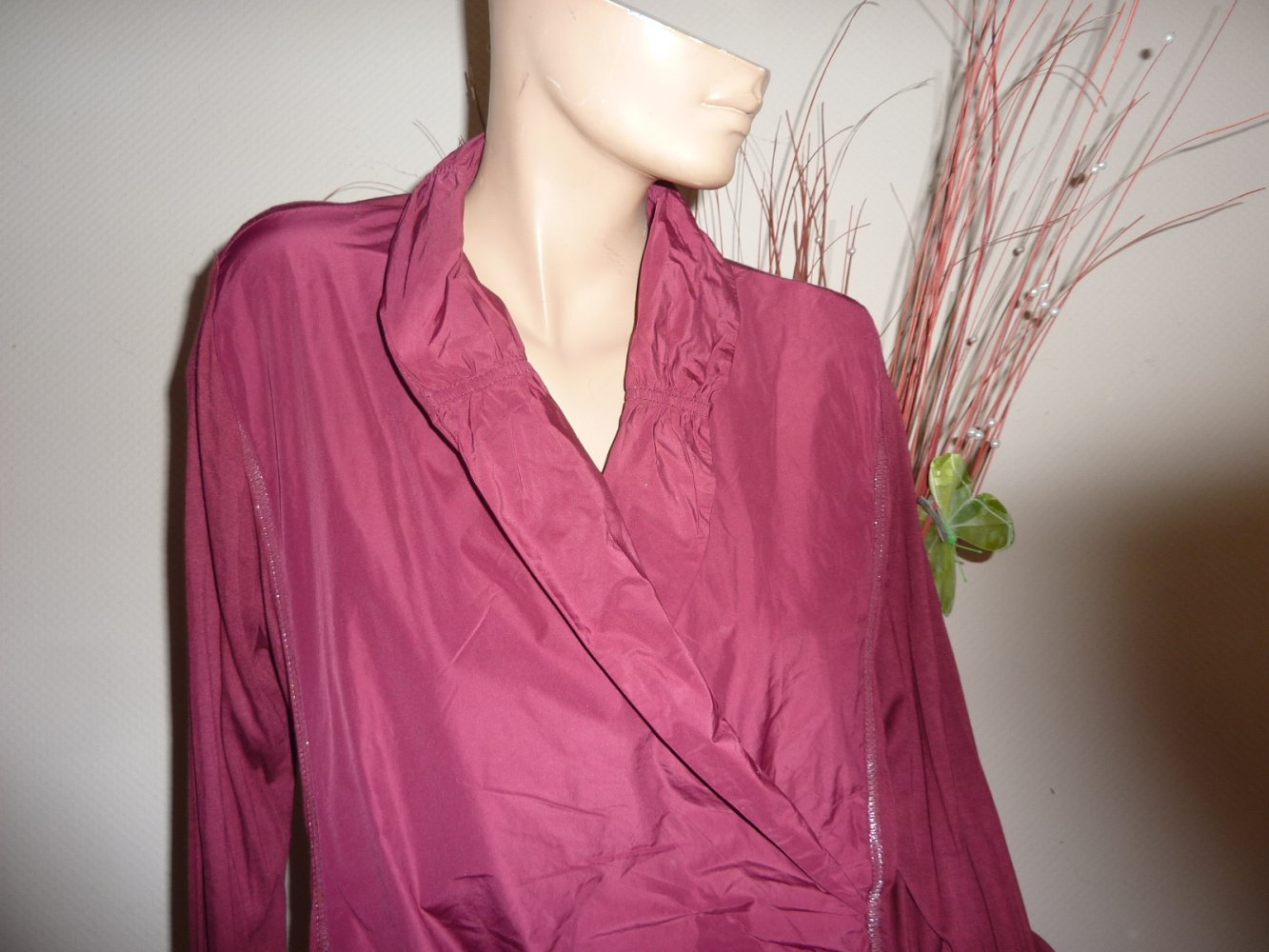 Damen Shirt 48 XXL weinrot Viskose Raffung Schalkragen langarm 