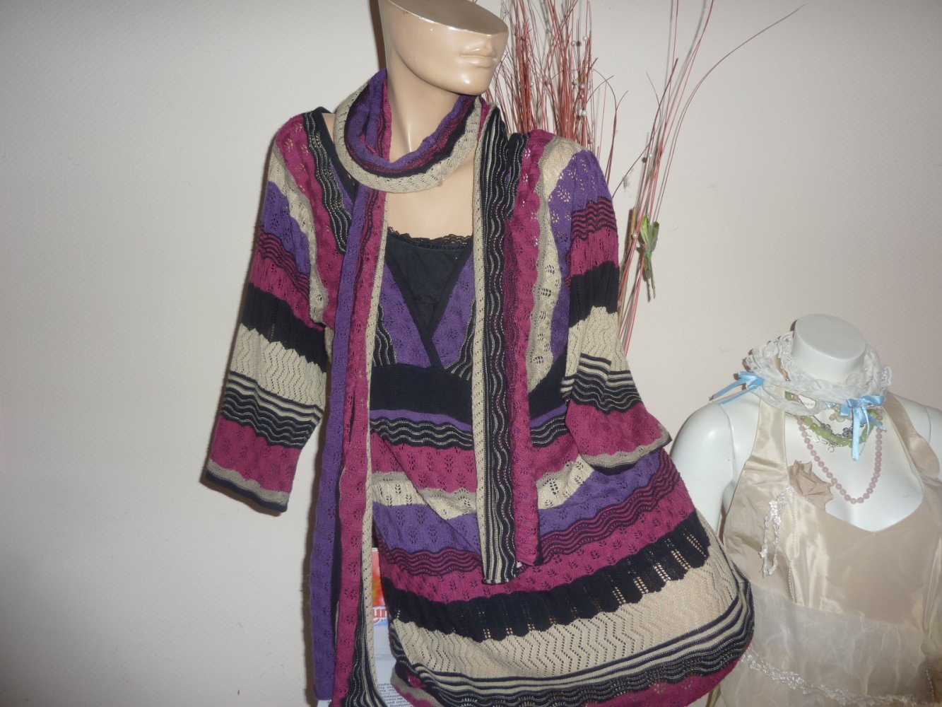 Strick Kleid Strickkleid 42 44 Feinstrick Ajourstrick mit Schal