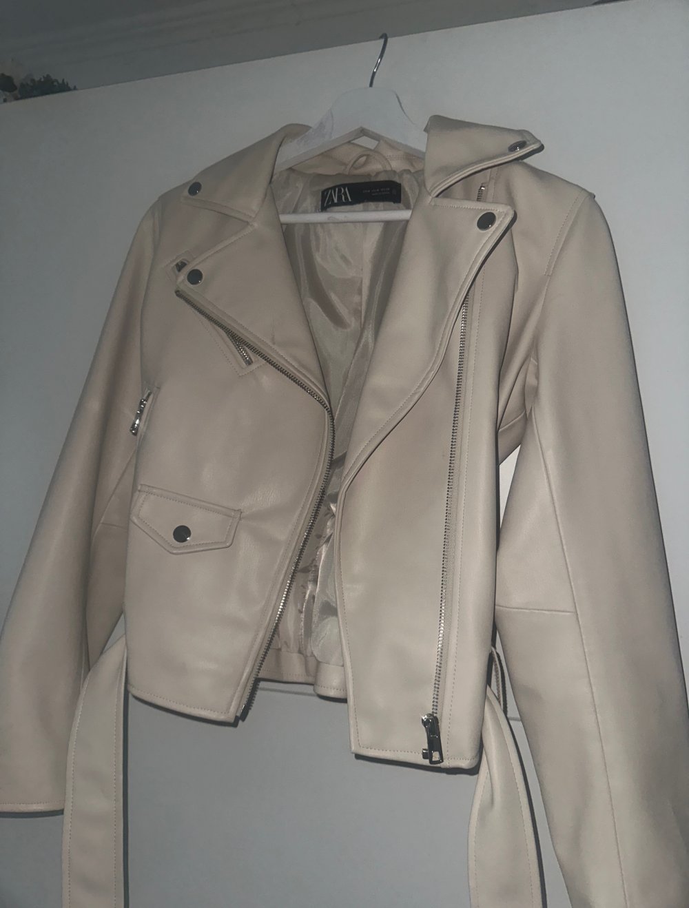 Zara Lederjacke beige M