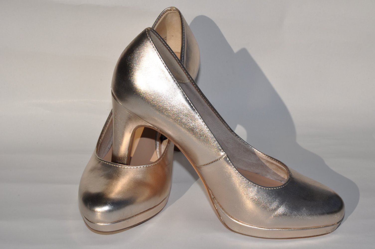 TAMARIS PUMPS HELLES GOLD 37 (mit Karton)