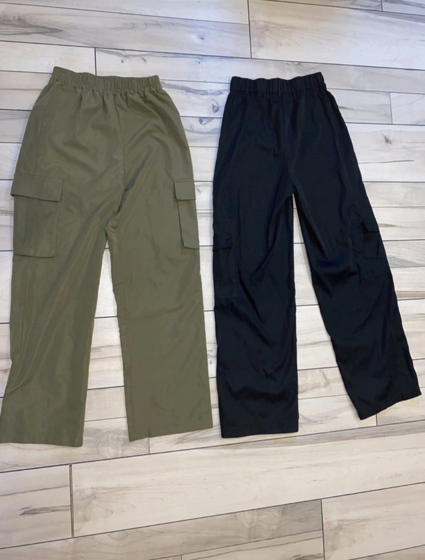 2er Pack Hosen in Schwarz und Khaki