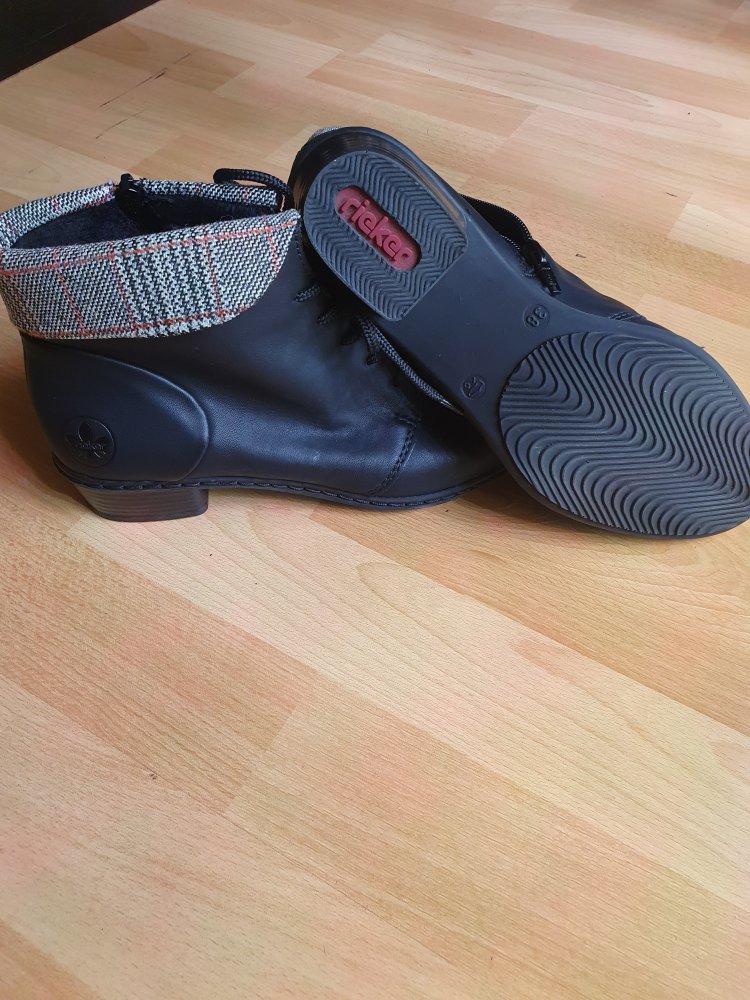 Stiefeletten 