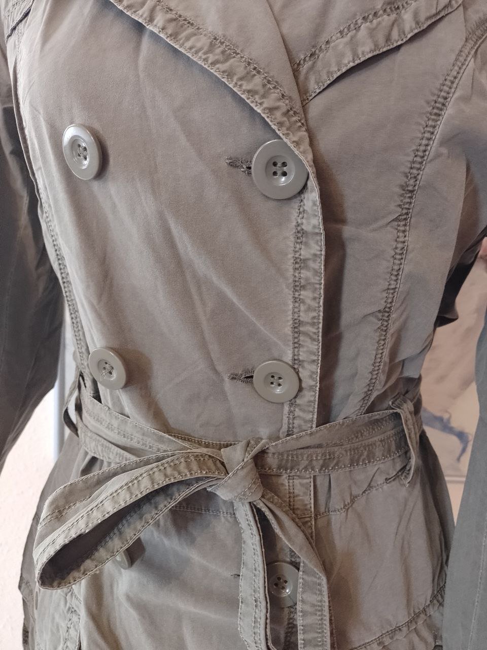 Schöne praktische Jacke. Jacket & Coat . Größe M. 