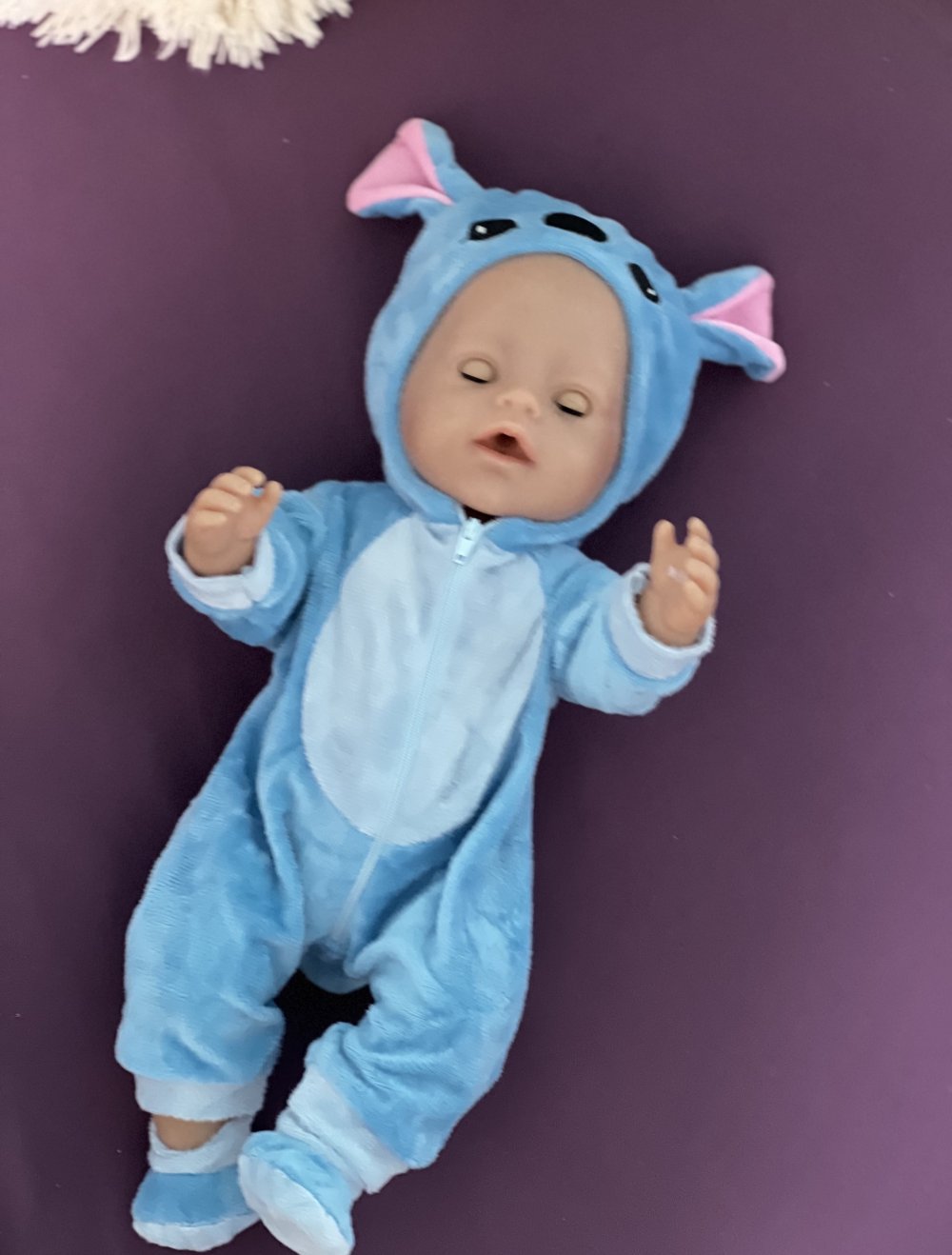 Puppenkleidung Stitch und oder Hello Kitty beide OVP neu passend für Baby Born Puppen & Co