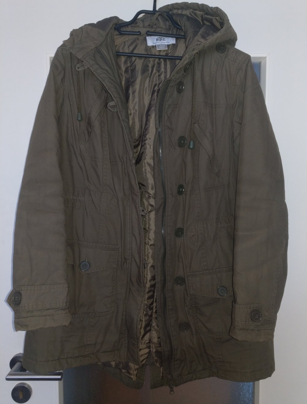 Winterjacke/Wintermantel in 44