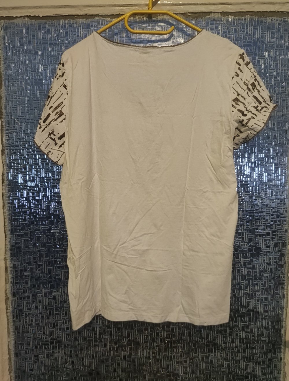 Neues T-Shirt in L 44/46