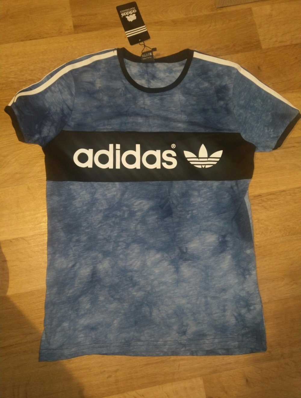 Neues T-Shirt in S