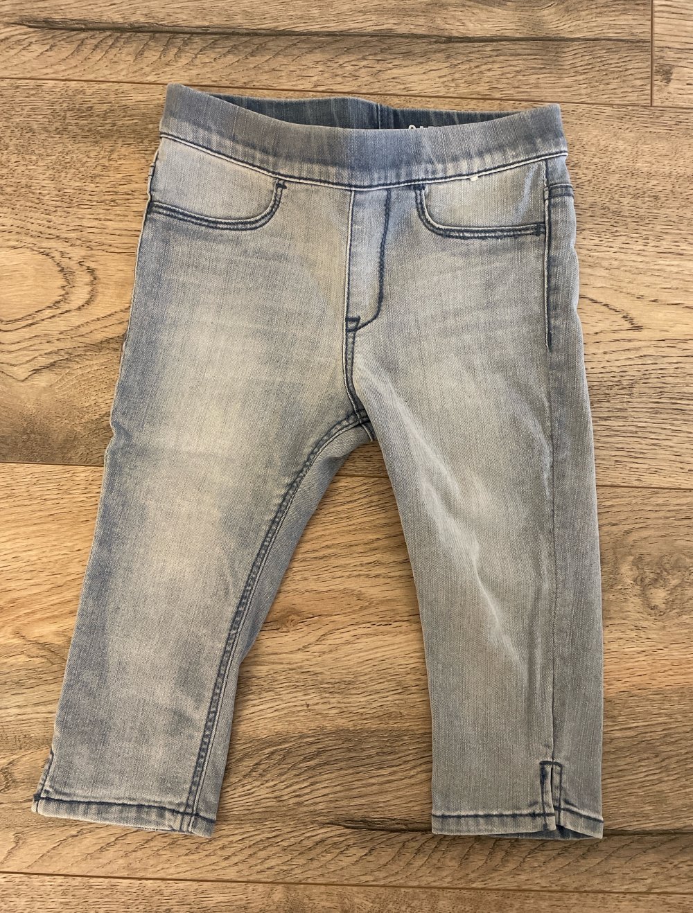 Mädchen Capri Jeans in Größe 104