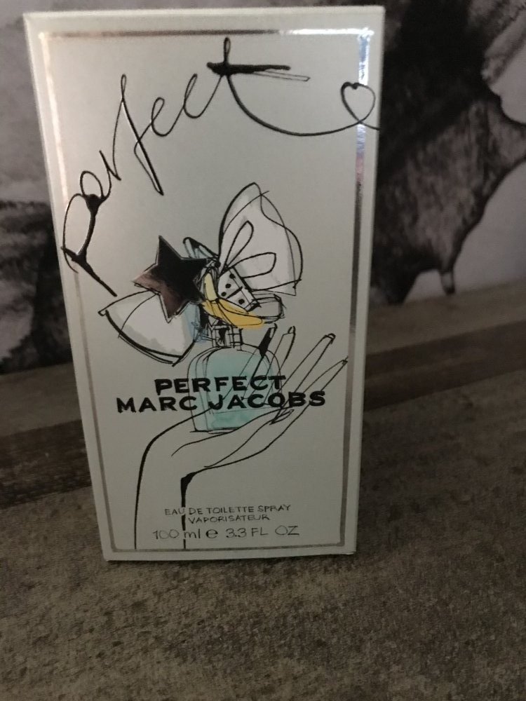 NEU MARC JACOBS PERFECT EAU DE TOILETTE 