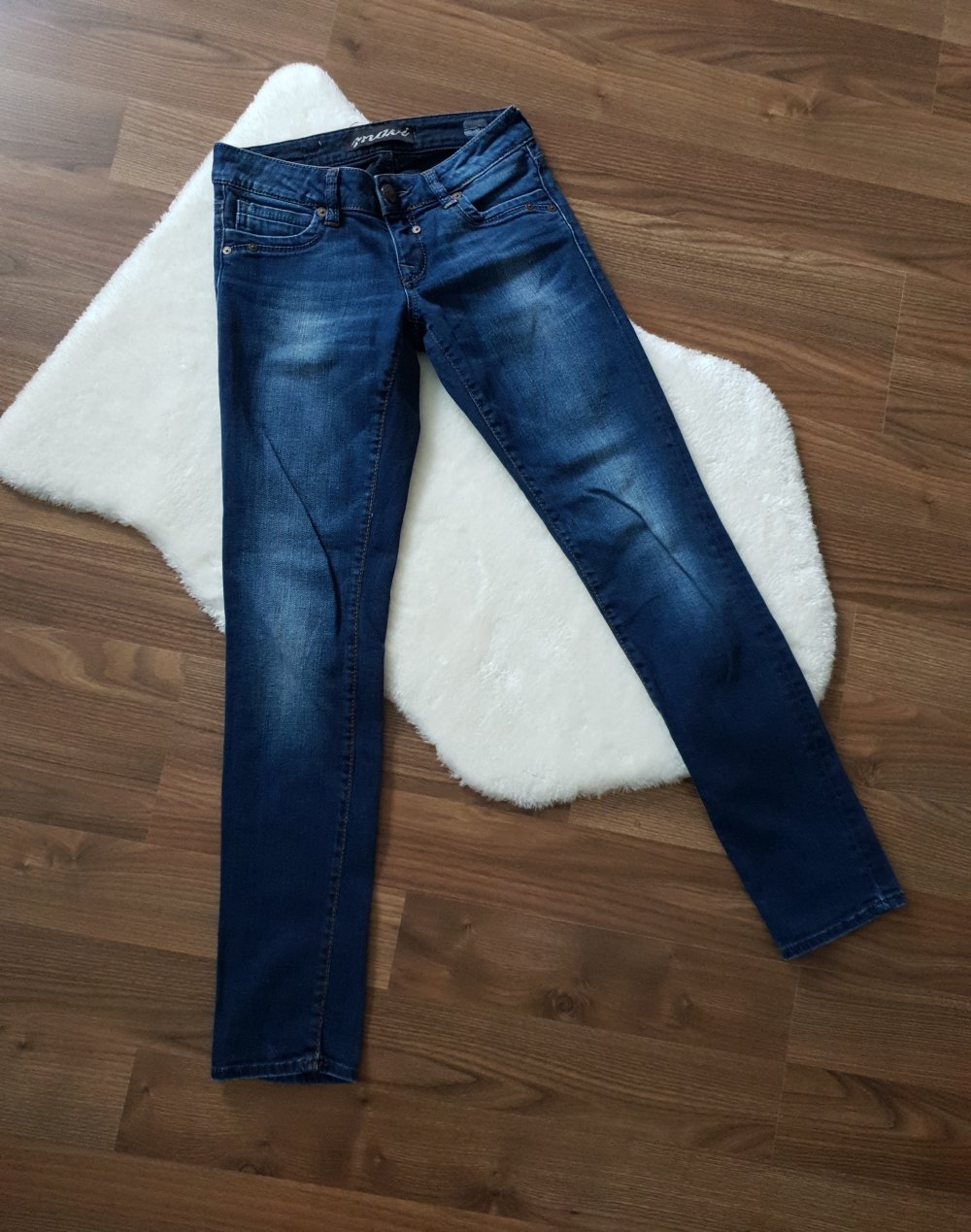 Jeans Mavi Gr. 25/32 Modell Lindy