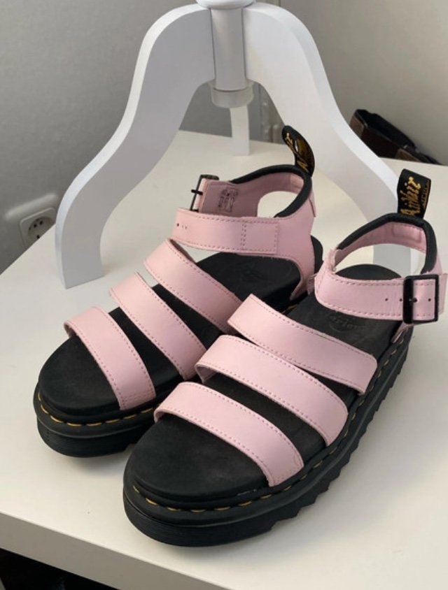Dr. Martens Blaire