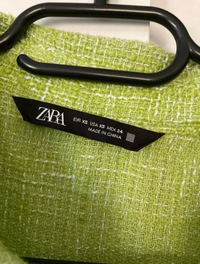 Longtop/Kleid von Zara