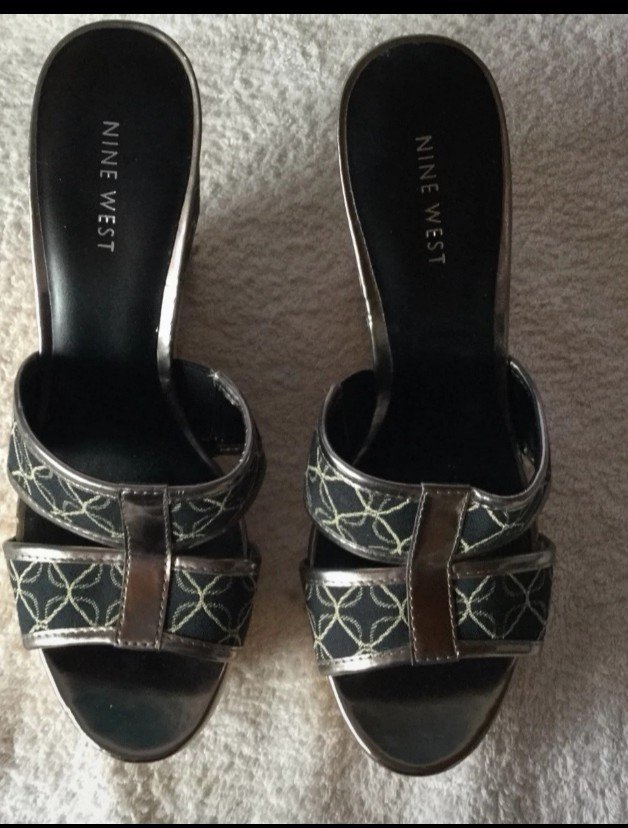 Keilabsatzschuhe