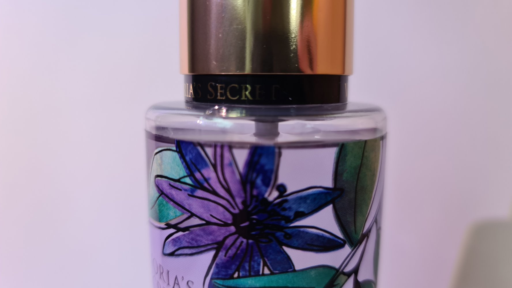 Victoria's Secret Bodyspray Passion Flowers