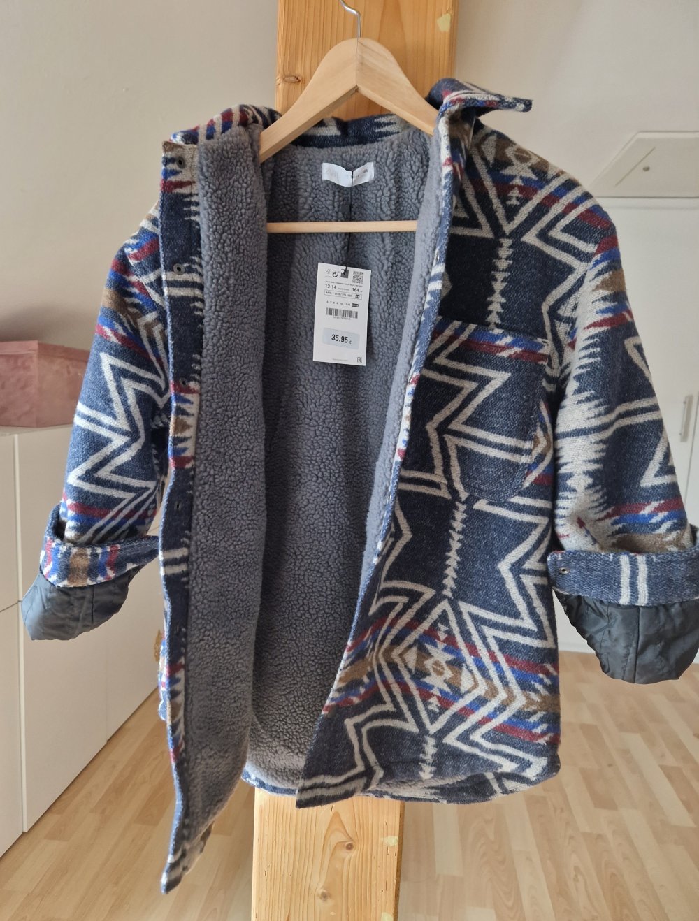 Zara Jacke