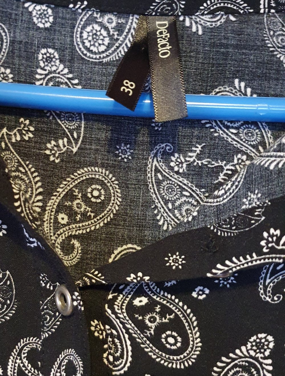 Kleid ? Defacto