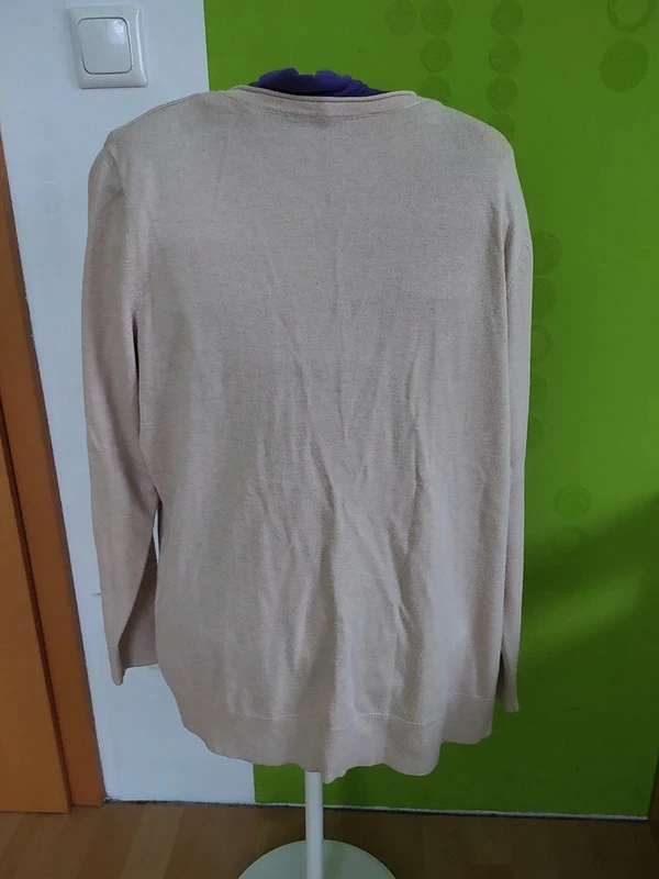 beige Strickjacke Gr.44