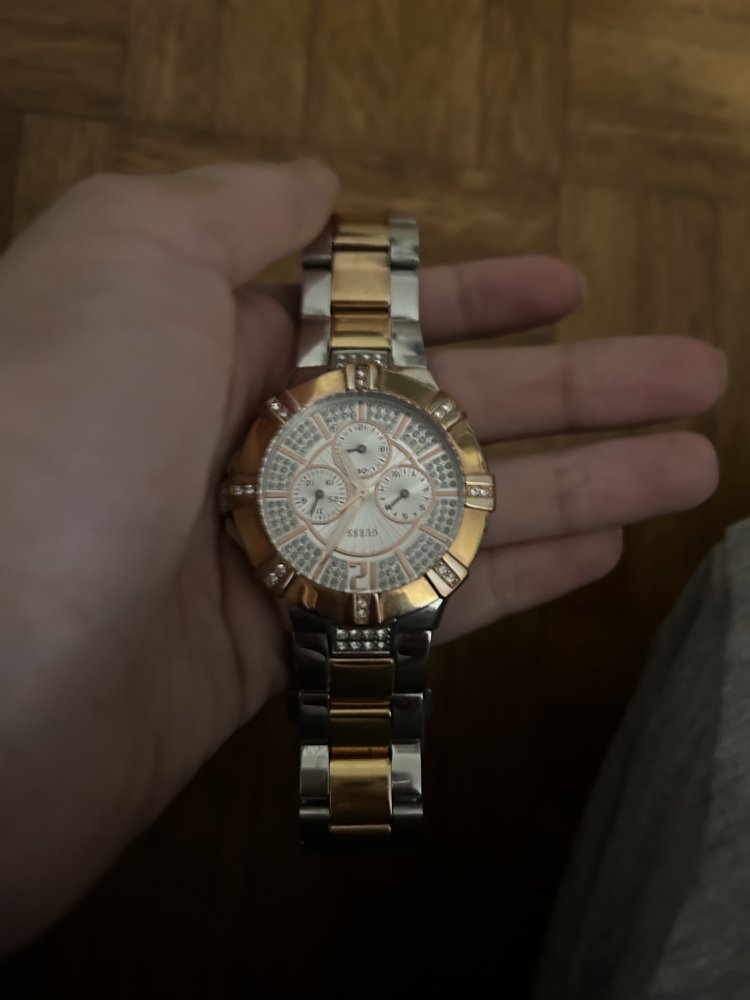 Guess Uhr