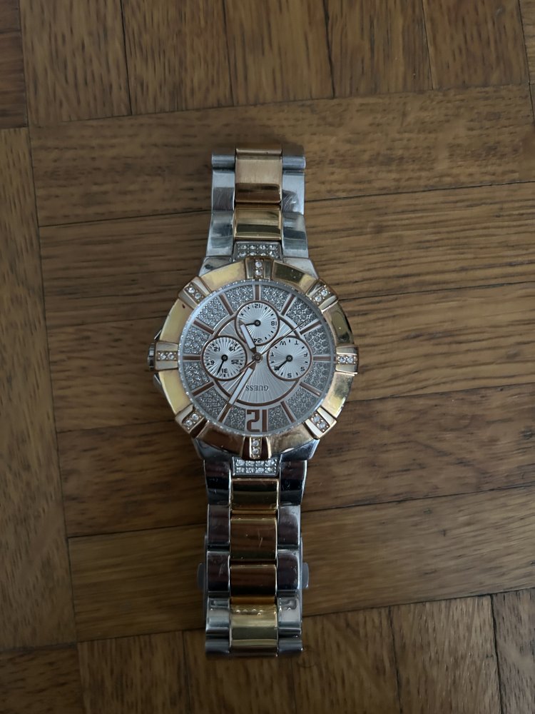 Guess Uhr