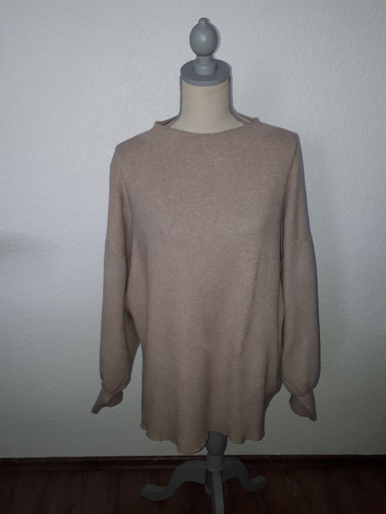 Pulli in Größe XXL mit Puffärmeln von Bodyflirt!