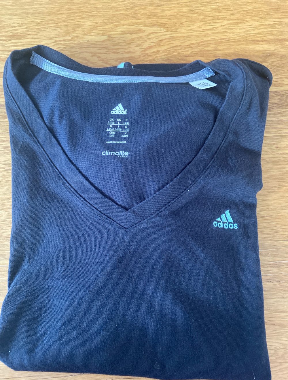 Damensportshirt von Adidas