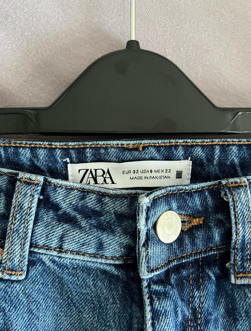 Zara jeans