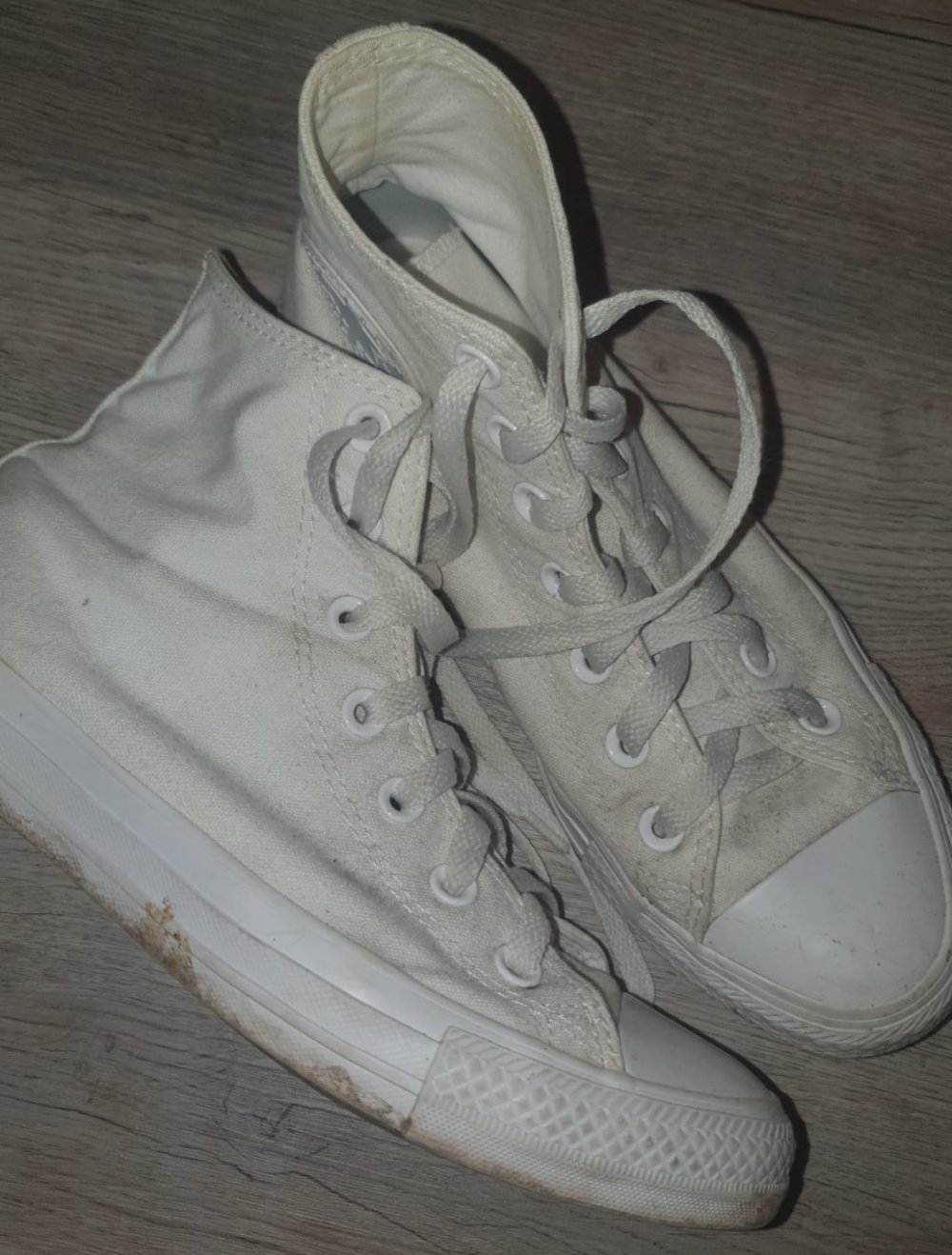 Weiße sneaker