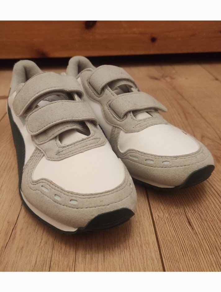 Puma Sportschuhe Neu