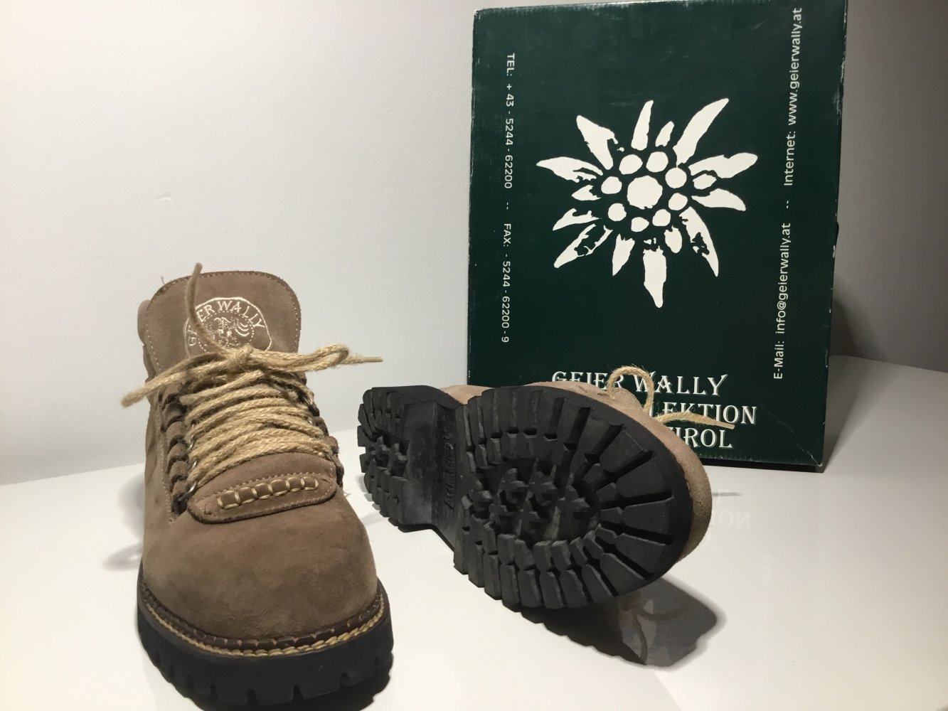 Tiroler Trachtenschuhe von Geier Wally (Leder), Gr. 40