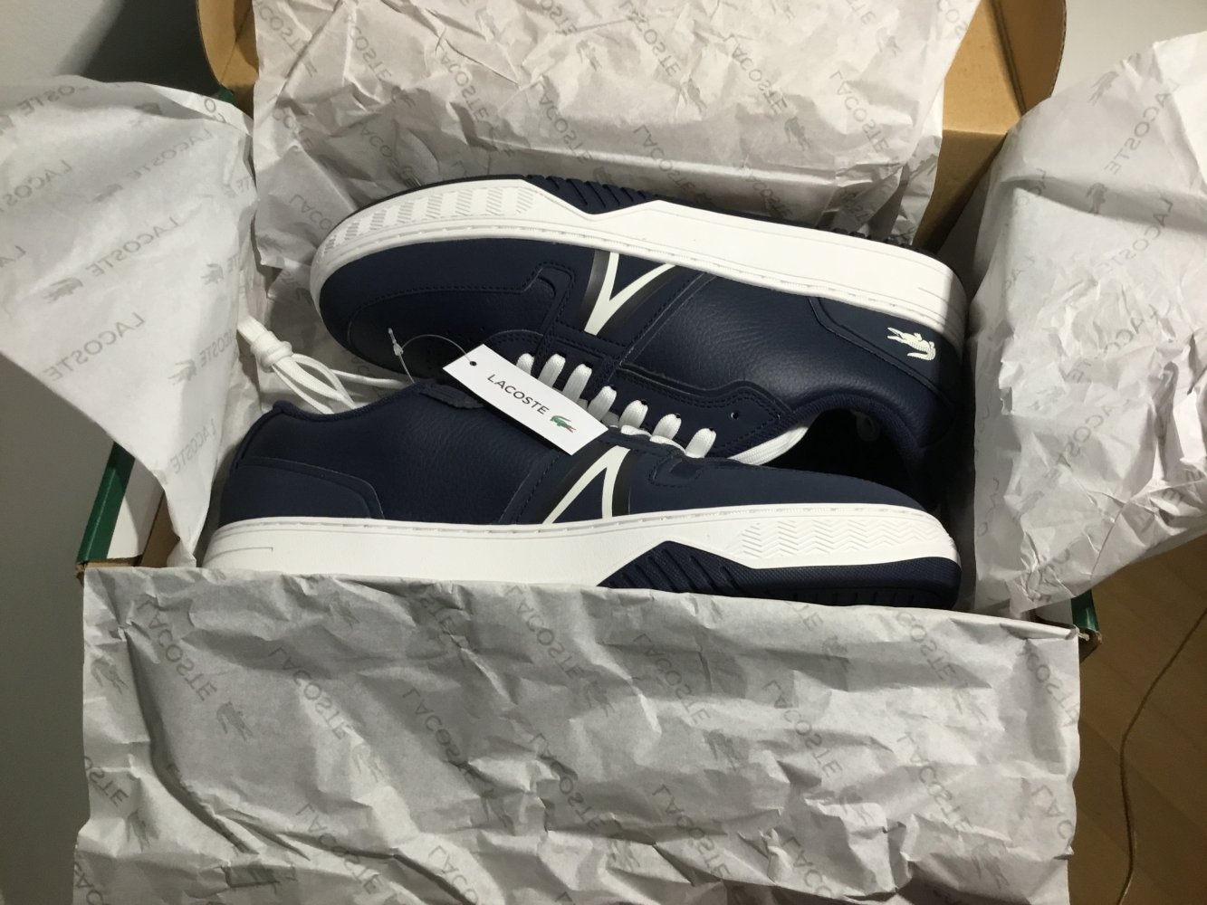 Neu! Sneaker (Leder) von Lacoste in dunkelblau 