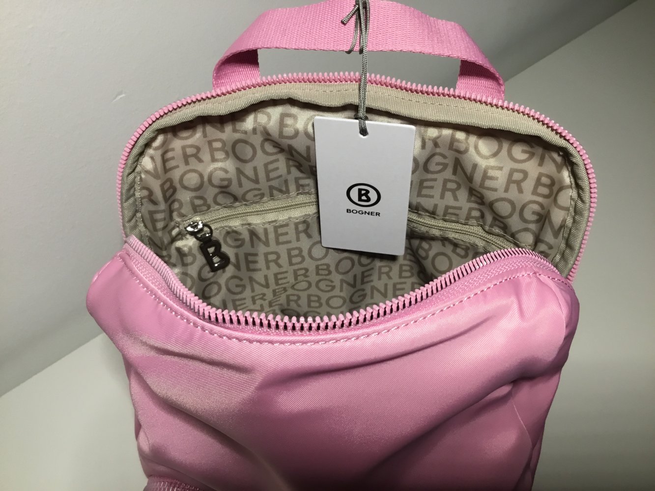 Neu! Rucksack von BOGNER in rosé
