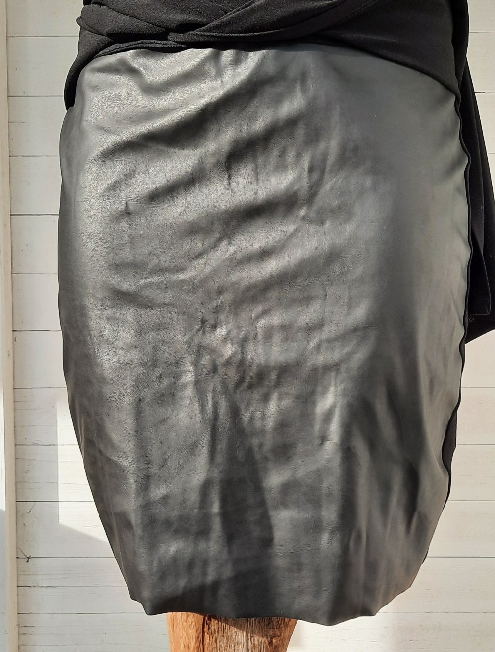 Zara Woman Schwarzer Rock Gr.S Business-Look