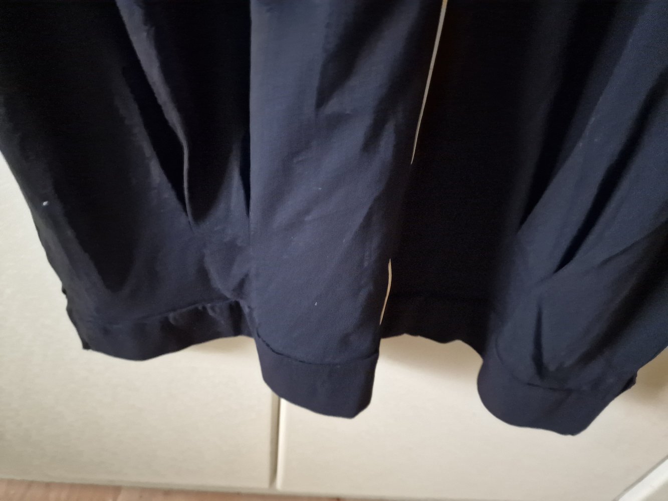 Pfiffiges Sweatshirtkleid Gr. 44 oder kleine Gr. 46, sehr dehnbar, ungetragen
