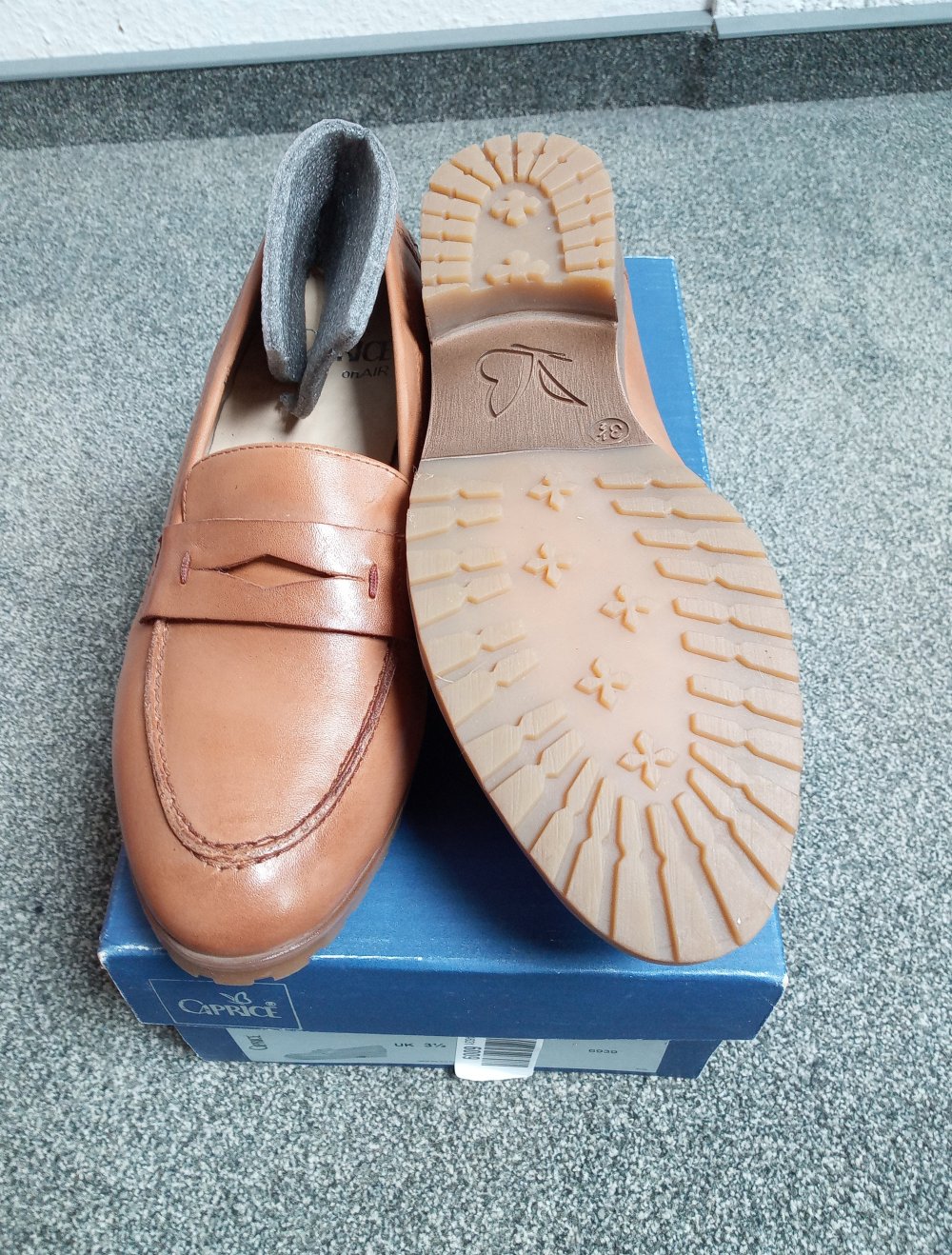 Damenslipper von Caprice