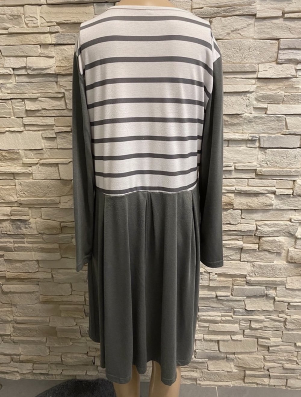 Kleid von Boutique Gr M