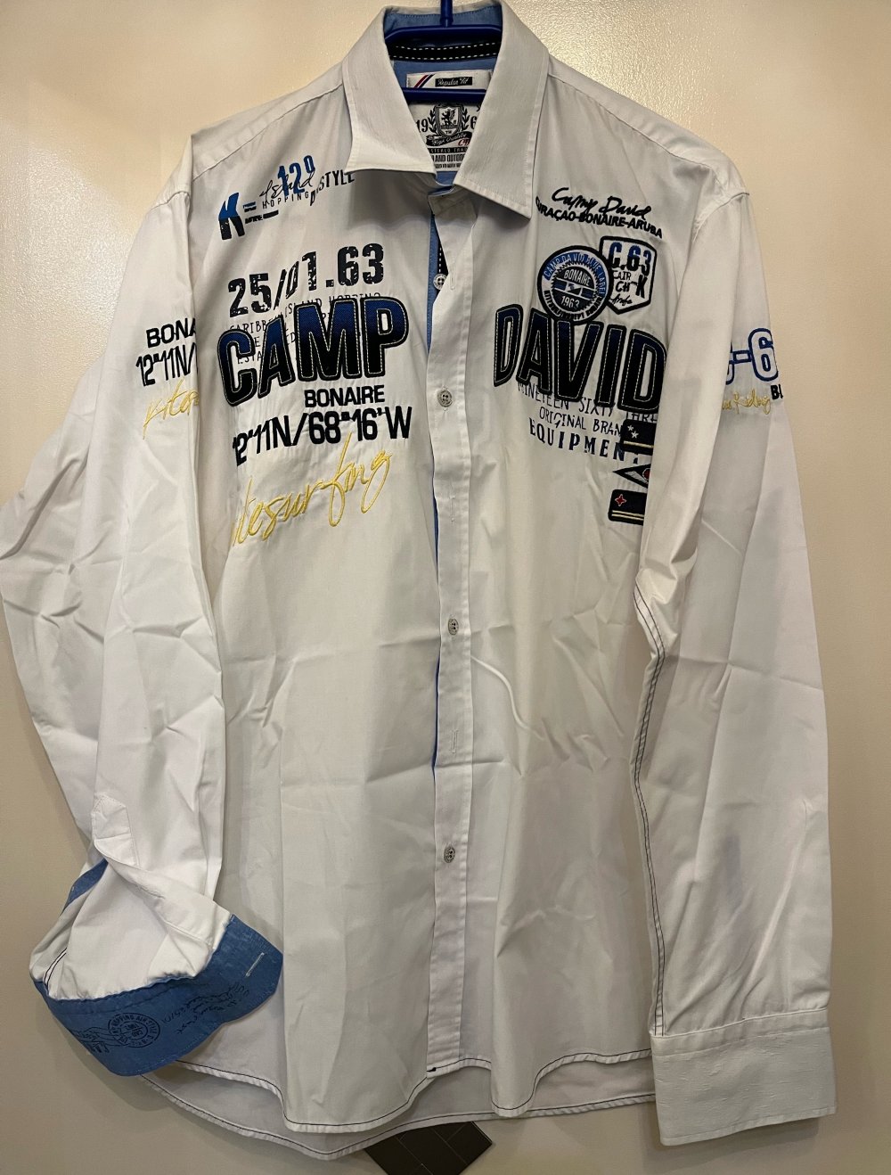 Camp David Hemd
