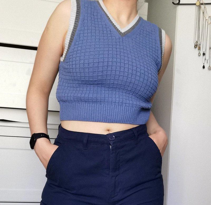100% Upcycled Blend Contrast V-Neck Cropped Vest Nu-In Weste Vintage Style