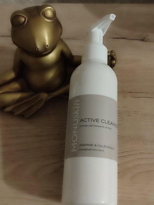 Monuskin  Active Cleanser