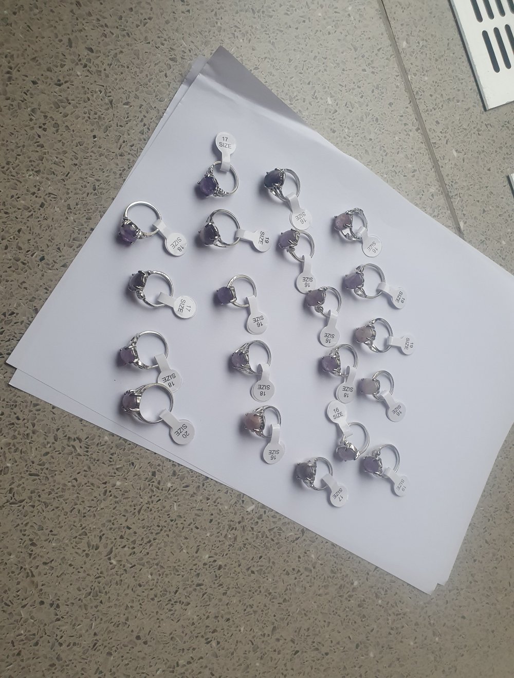 Amethyst Ringe in verschiedenen Größen zu verkaufen