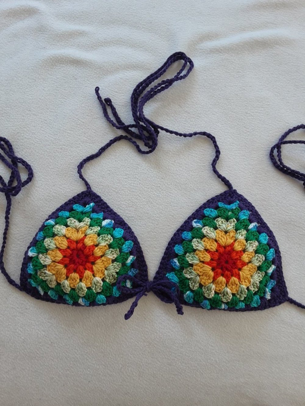 Häkelbikini Bikinioberteil granny square Optik Boho